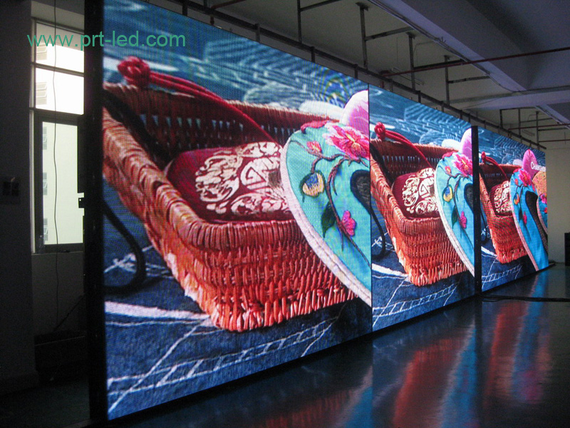 Muestra caliente a todo color al aire libre de Digitaces LED / tablero de visualización para la publicidad (P5, P6, P8)